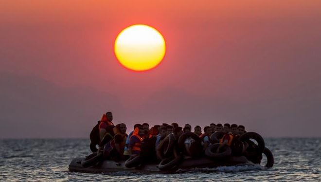 A boat with 23 migrants was located in Akrotiri