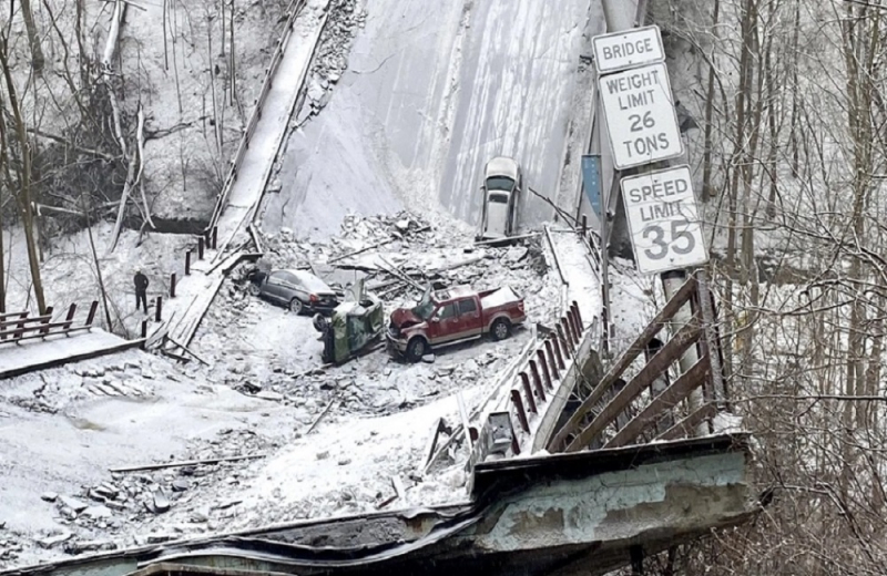 Scary images from a collapsed bridge in Pennsylvania, at least ten injured