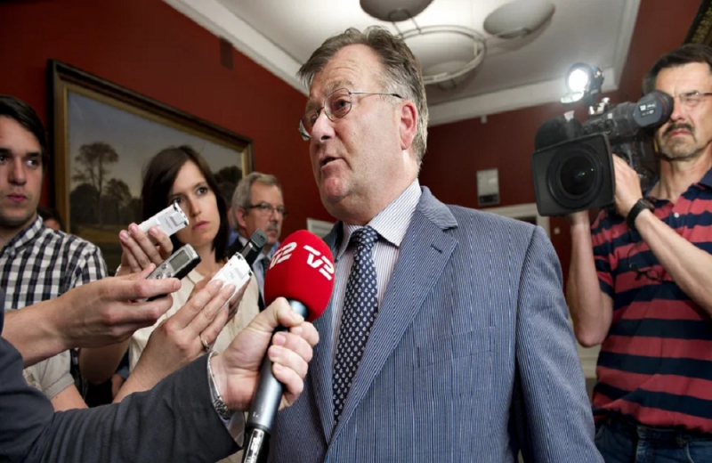 Denmark: Former defense minister accused of leaking state secrets