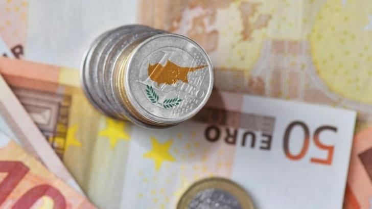 At € 8 billion the offers for the Cypriot bond