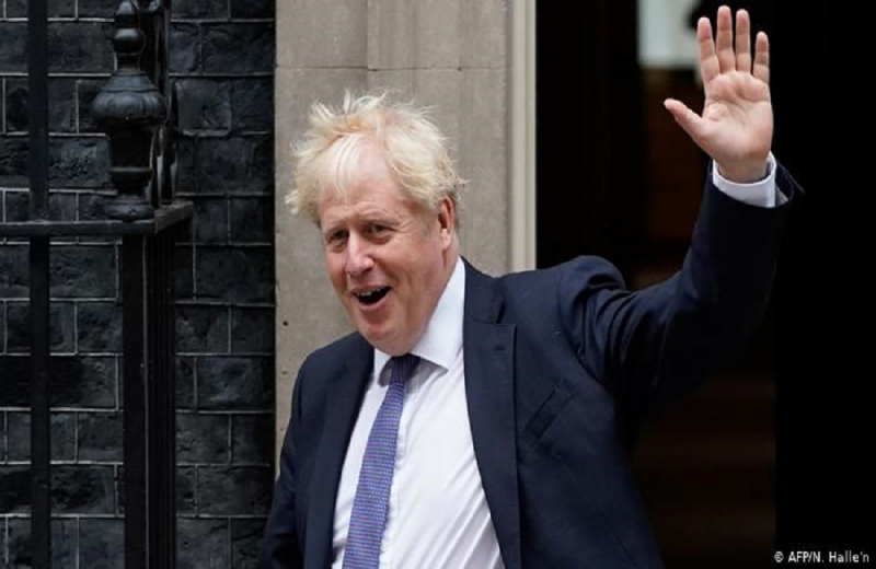 Boris Johnson: Restart of Downing Street to the sound of 