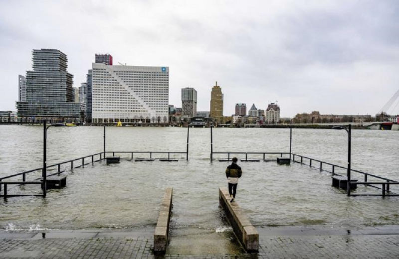 An emblematic bridge in Rotterdam is dismantled to fit Bezos' yacht