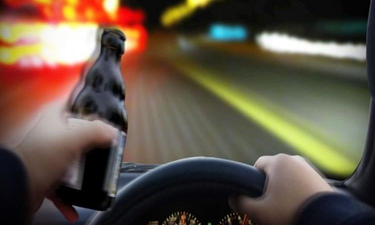 27χρονος οδη γοyσε με 36mg αλκοoλης πaνω απo το επιτ ρεπόμενο όριο στην ΠΑφο