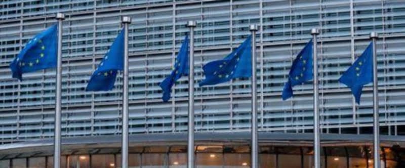 ΥποτροφΙεσσ&epsilon ; Ε/κ και Τ/κ μαθητΕς για σπουδΕς σ&epsilon ; ευρωπακκολγια δνει η ΕΕ 