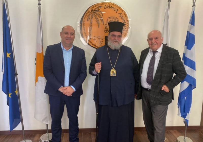 Metropolitan Tamasou Isaias met with the Mayor of Larnaca - cyprus ...