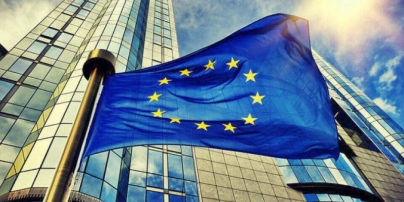 ΕΕ: Μεταρρyθμ ισ&eta? 
