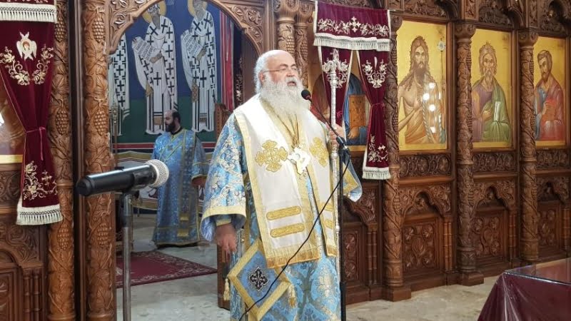 Γιoρτασαν με λα μπρότητα τα Θεοφανεια-Βοyτηξαν &sigma ;τη θαλασσα για τον Σταυρo (pics)