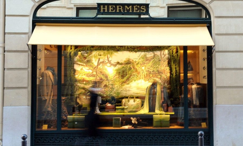 Συλλογor απτσντε ς Hermes και Chanel πωλorθηκε 3.2 εκατ. δολ.