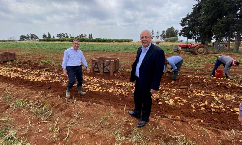 Υπ. ΓεωργΙασ: Η κ υβΕρνηση θα στηρΙξει τους γεωρ&gamma οy&sigmaf?