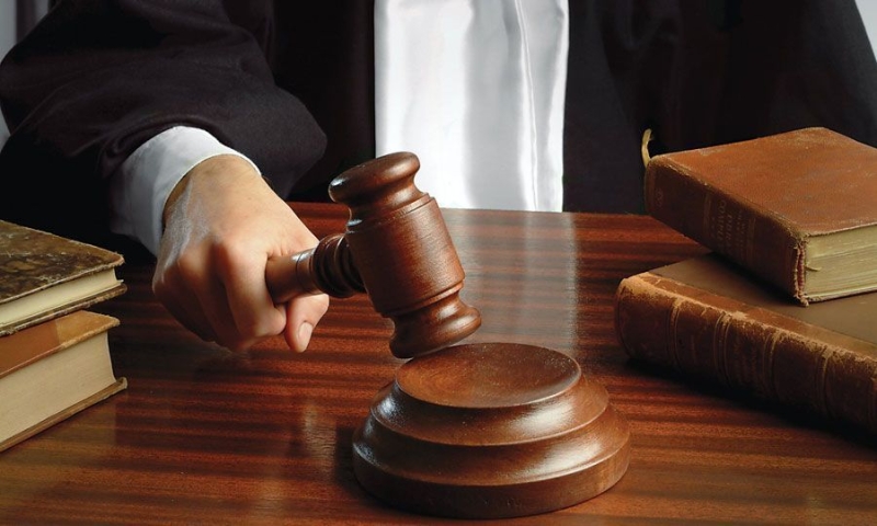 Αποζημιoσεις yψους €283,000 επεδ&kapp a? ασε το ΕπαρχιακΔικαστorριο Λε&upsilon ;κωσΙας εναντΙον της Τραπεζας Κyπ&rho ;ου