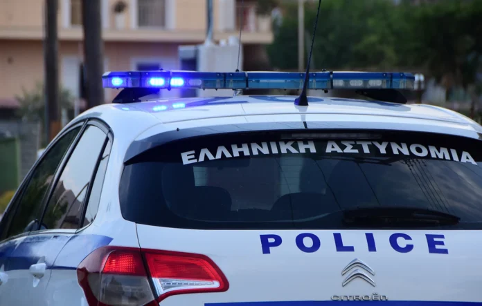 Greek Mafia: ΤΕσσερισ συ λειαβεσπει – Καλιθα